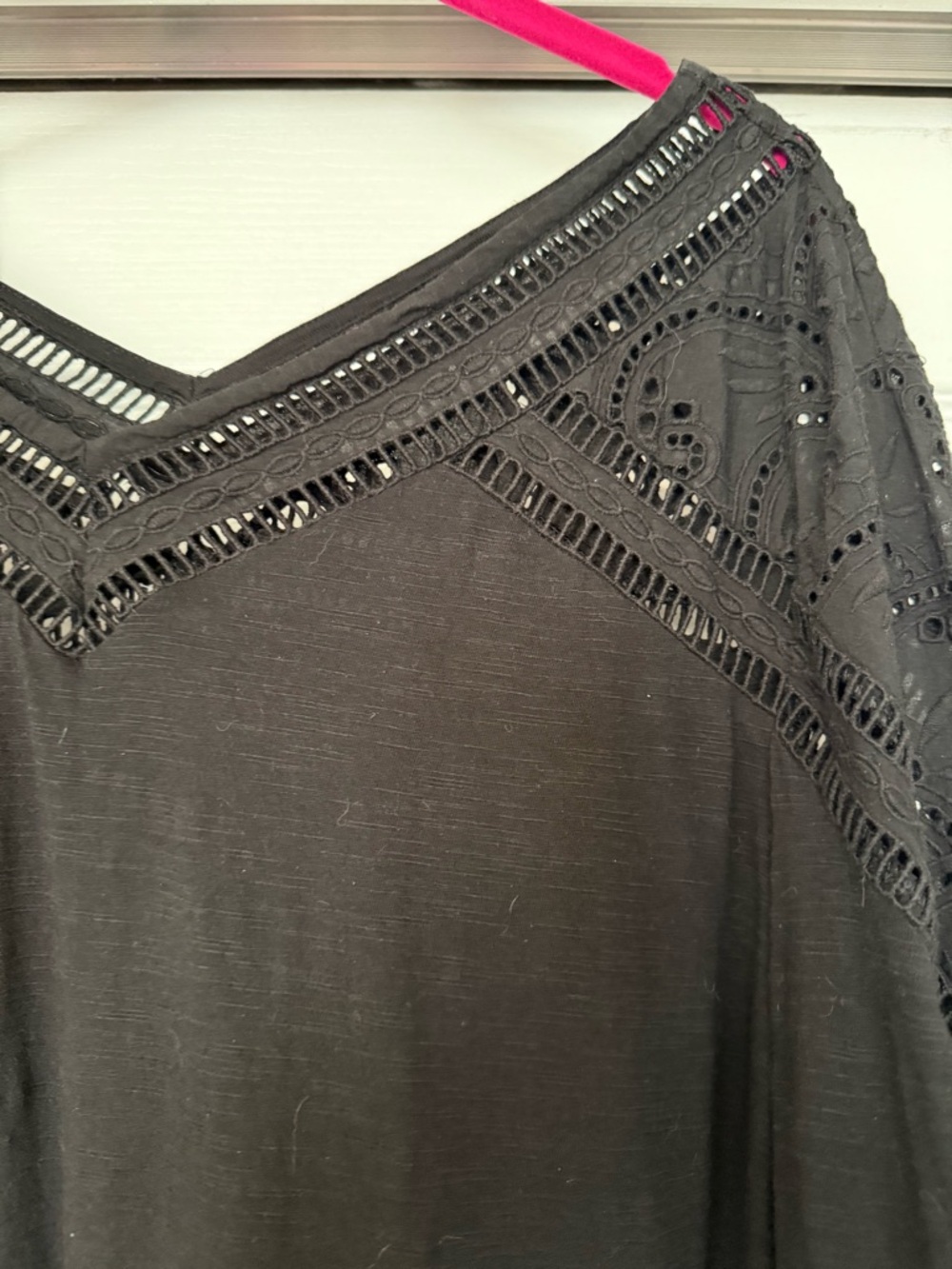 Chico’s Like New Black Crochet Trim V-Neck Top